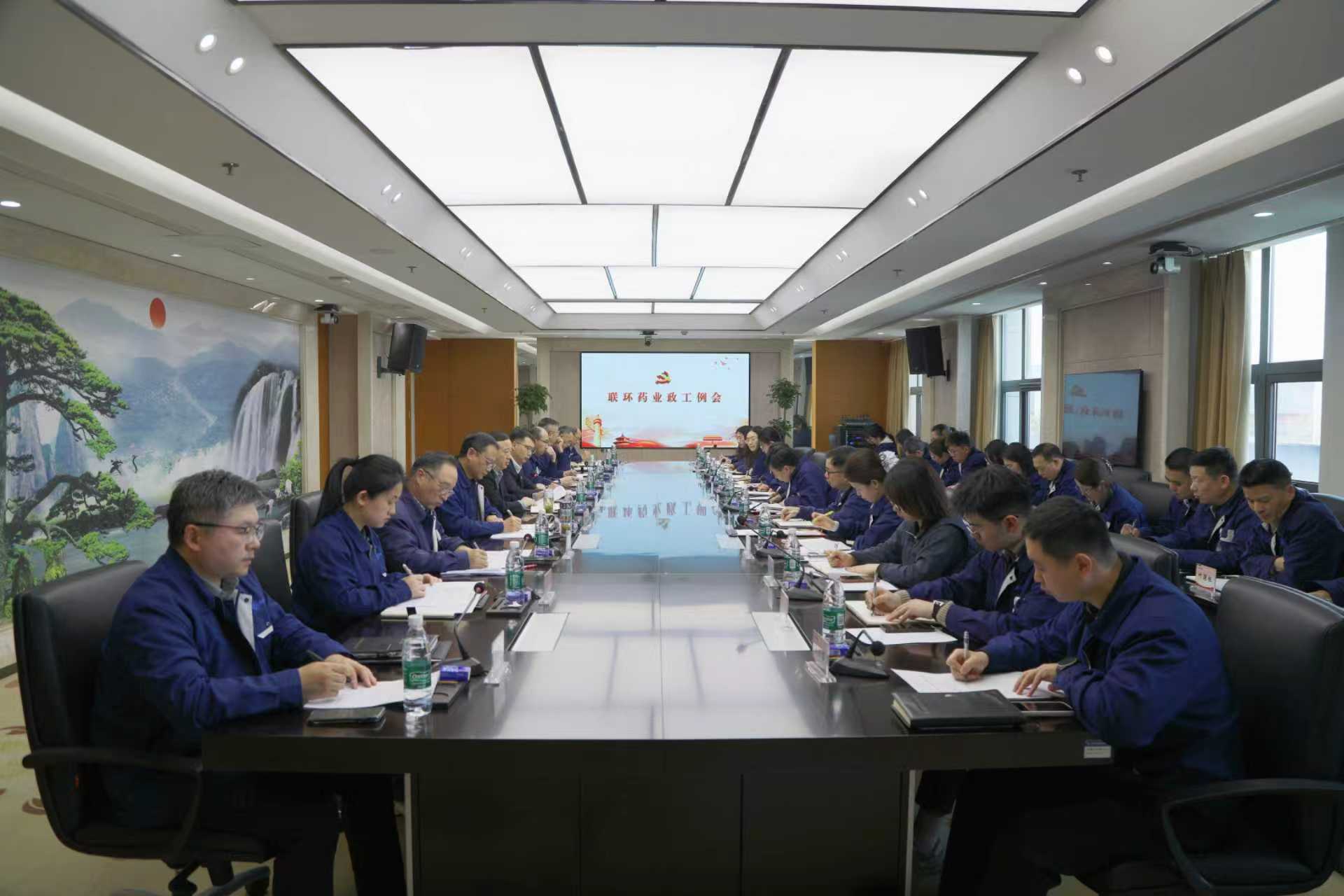 acadb0305b2394bf43c81bab34f89a12.jpg acadb0305b2394bf43c81bab34f89a12.jpg